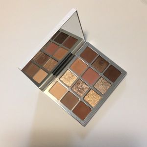 Makeup by Mario Ethereal Eyes Eyeshadow palette.